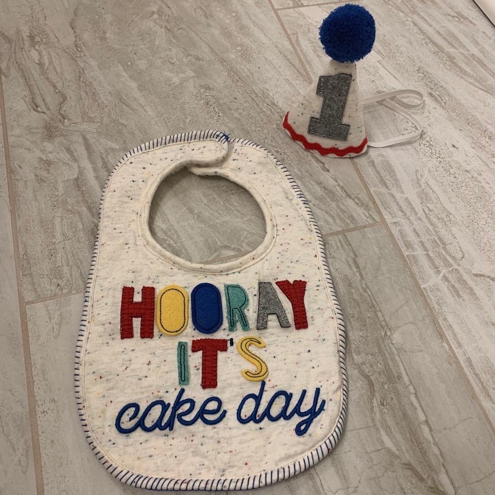 Mudpie First Birthday bib and hat